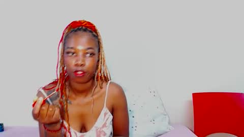 FreakyScarlet00 online show from September 20, 11:24 am