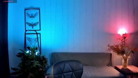 Diyana online show from October 14, 5:05 pm