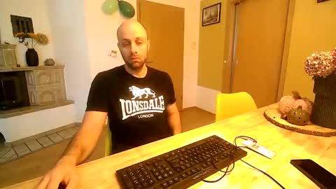 freddow online show from October 20, 12:21 pm