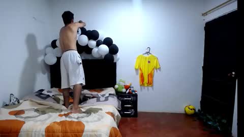 freddy romans online show from October 12, 3:54 am