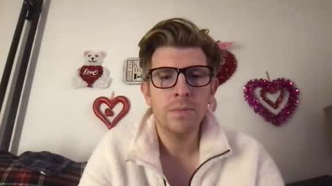 Freddy Foot Balls online show from February 10, 12:46 am