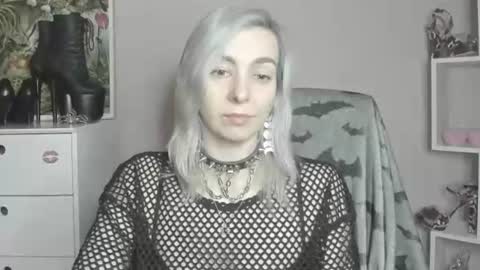 Anne online show from July 27, 6:22 am
