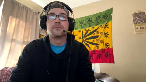 Snapshot of freezeskiii chatting on October 29, 4:42 pm freezeskiii online show from October 29, 4:42 pm