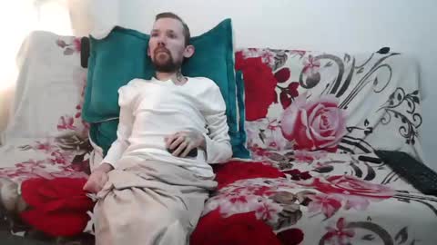 Thomas y Sophia online show from April 8, 3:15 pm