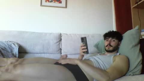 Frenchie online show from April 23, 1:13 pm