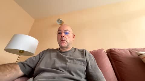 Snapshot of freshfromthepump chatting on October 15, 9:32 am freshfromthepump online show from October 15, 9:32 am