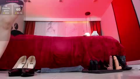 Freya online show from September 30, 1:21 pm