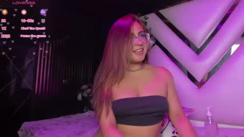 Freya online show from August 2, 4:36 am