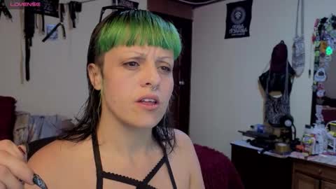 freyaa_sorceress online show from November 23, 2:31 am