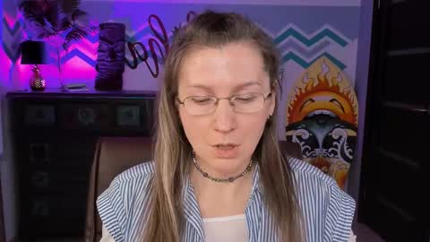 Frida Tander online show from March 3, 12:17 pm