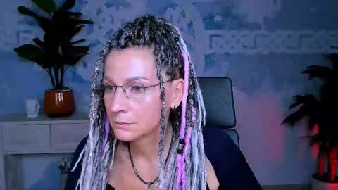 Frida Tander online show from September 27, 3:10 pm