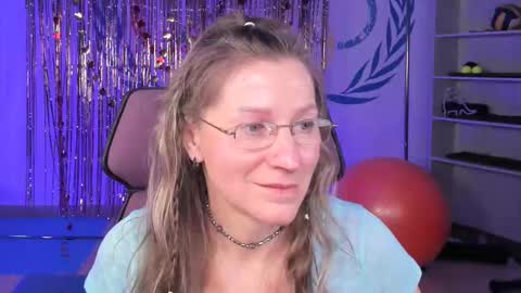 Frida Tander online show from February 24, 12:16 pm