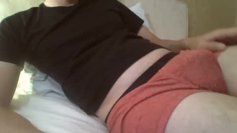 friendly_frank_18 online show from July 21, 9:28 pm