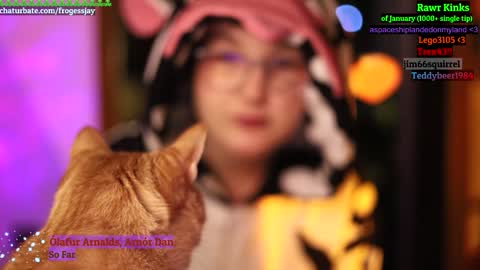   Jaywise Frogfoot  online show from January 6, 12:05 am