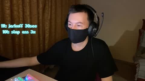 froztai online show from December 14, 8:04 pm