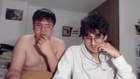 uwu online show from November 24, 9:35 pm