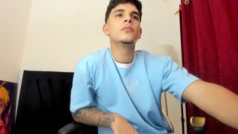 Snapshot of fuckboyca chatting on October 13, 4:58 am fuckboyca online show from October 13, 4:58 am