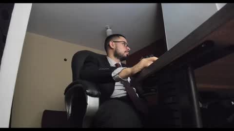 SERGIO THE SEX LAWYER online show from January 11, 5:02 am