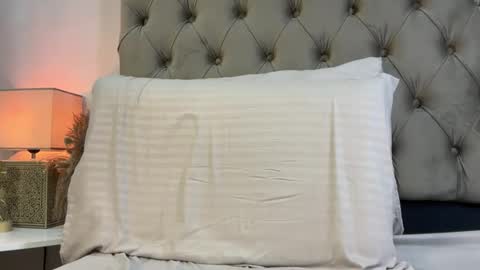 khalifa online show from October 12, 10:33 pm