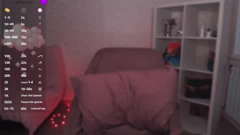 Sofia online show from May 31, 6:09 pm