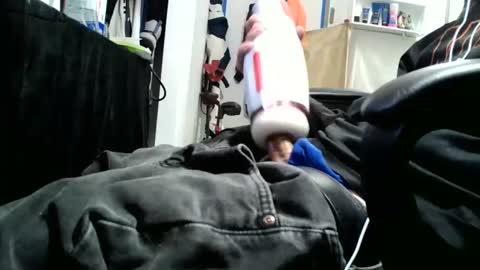 fuckmeallday1975 online show from April 13, 12:26 am