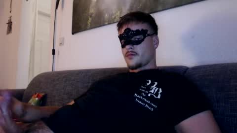 fuckordie1312 online show from July 6, 7:49 pm