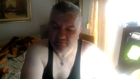 fukingcrazy online show from June 6, 10:43 am