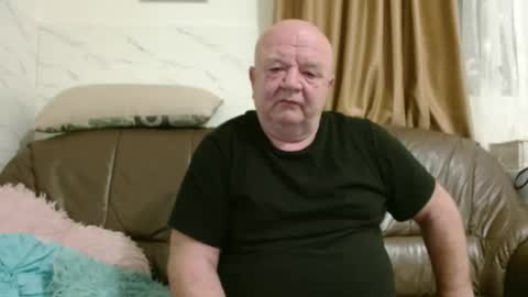 fullballs6 online show from March 8, 3:21 am