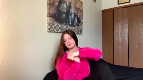 Linnys Palace online show from October 21, 5:05 pm