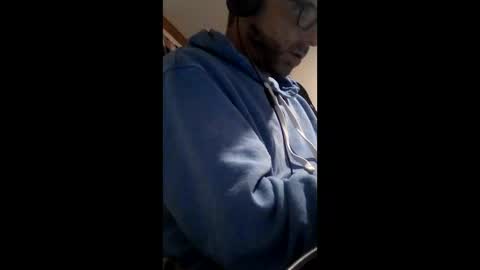 funinbed607918 online show from April 20, 7:00 am