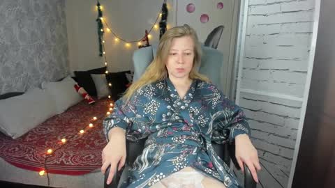 funny_bunny4 online show from January 11, 8:10 pm