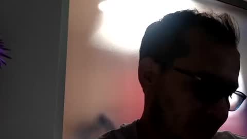 Snapshot of funnyboys18 chatting on September 23, 5:52 pm Zanty online show from September 23, 5:52 pm