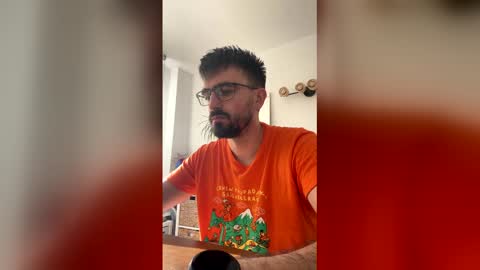 funnyroom23 online show from April 20, 8:17 am