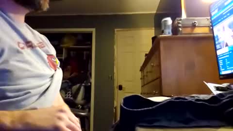 furfeelsbetter online show from March 11, 5:32 am