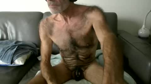 furrydawg online show from February 25, 6:33 pm