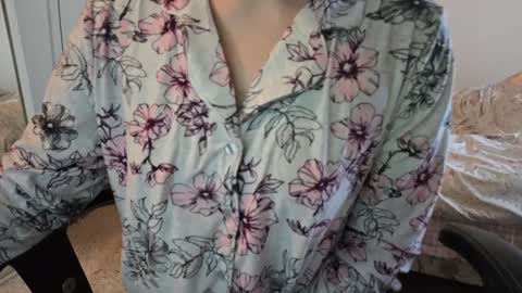 fuxkme_jen online show from December 27, 7:24 pm