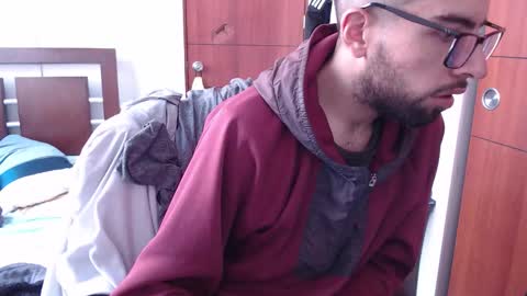 andrew online show from February 10, 3:59 pm