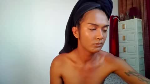 Contessa online show from May 27, 2:08 am