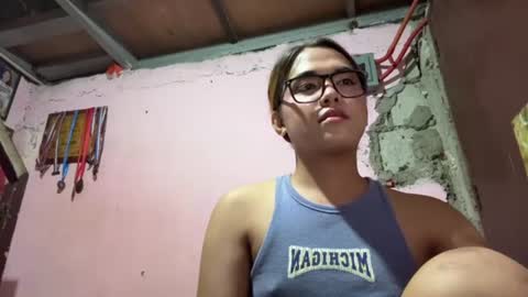 Rhexie online show from July 2, 5:29 pm