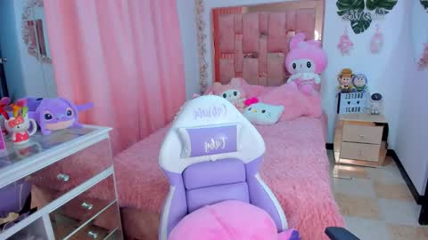 Gabriela online show from December 1, 4:10 am