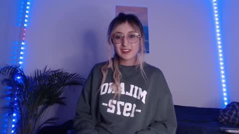 Gabriela online show from March 7, 11:27 pm