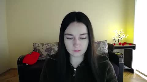 Jaklin online show from April 8, 8:50 am