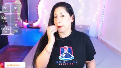 Gabby online show from April 25, 11:46 pm