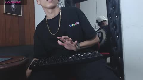 Snapshot of gaboreyes1 chatting on February 17, 2:31 am Gabo online show from February 17, 2:31 am