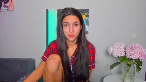 Snapshot of gabri_baby chatting on March 4, 2:32 pm The next stream in car 1 december 10pm time in France online show from March 4, 2:32 pm