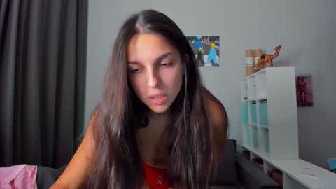 Snapshot of gabri_baby chatting on October 20, 9:53 pm The next stream in car 1 december 10pm time in France online show from October 20, 9:53 pm