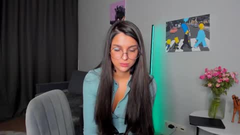 Snapshot of gabri_baby chatting on February 21, 10:04 pm The next stream in car 1 december 10pm time in France online show from February 21, 10:04 pm