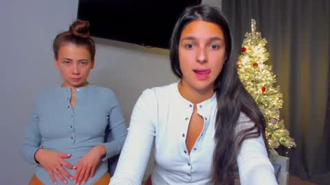 Snapshot of gabri_baby chatting on January 5, 11:33 pm The next stream in car 1 december 10pm time in France online show from January 5, 11:33 pm