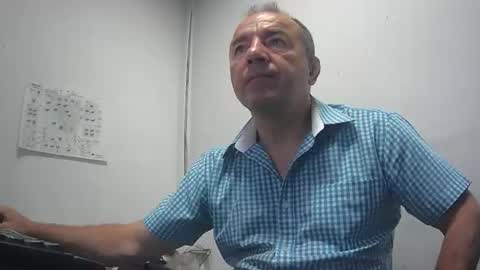 gabriel9_2003 online show from June 12, 9:30 am