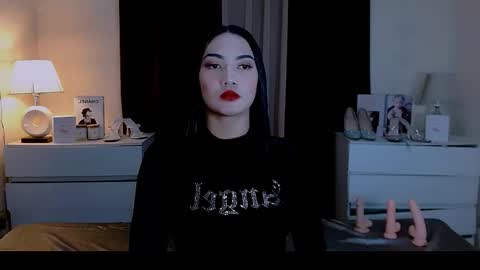 gabriela_deluxe online show from January 6, 5:39 pm